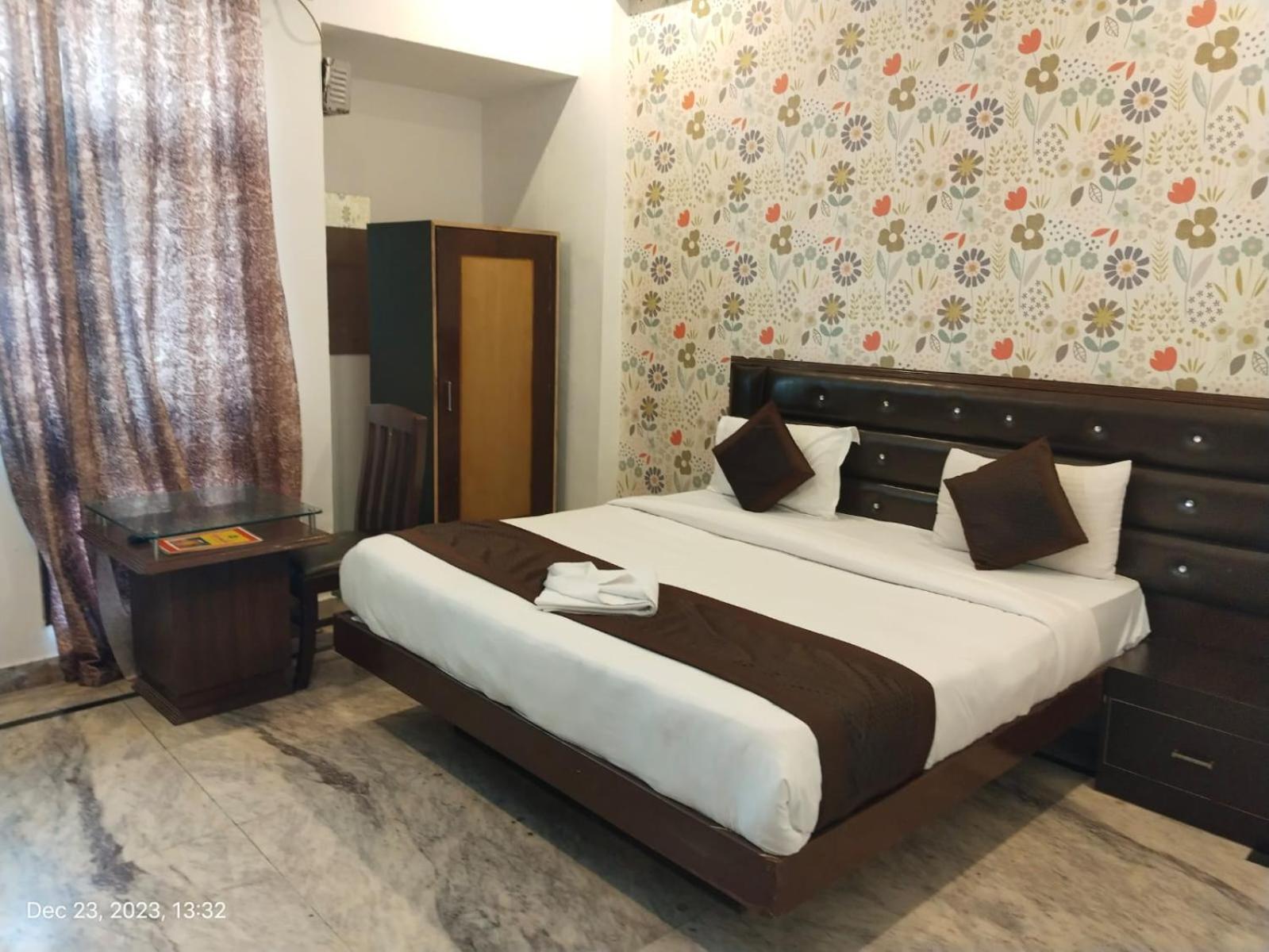 Hotel Shivanta Residency Rishīkesh Extérieur photo